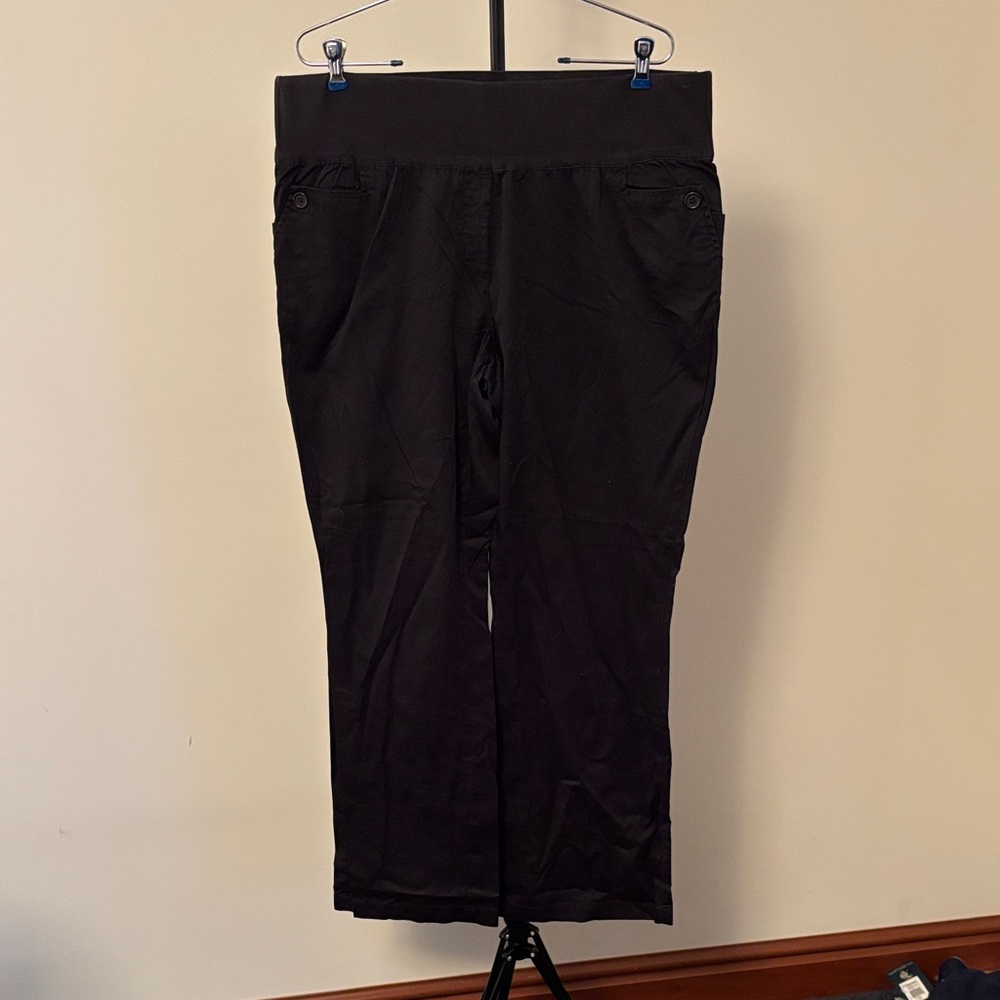 Liz Lange Black Boot Cut Pants
